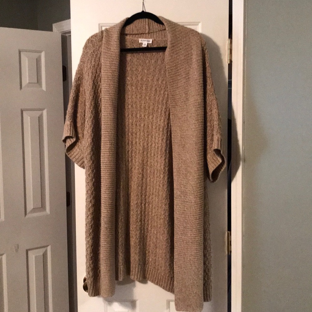 Brown short sleeved cardigan